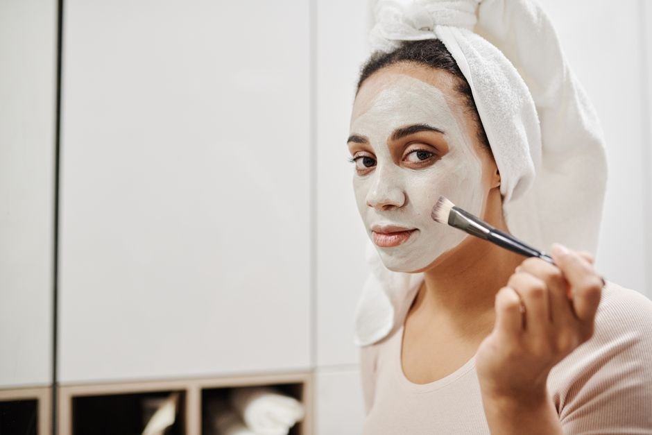 My Clean Beauty Confessions: A Skincare Routine That Actually Works (and a Few Makeup Tricks)